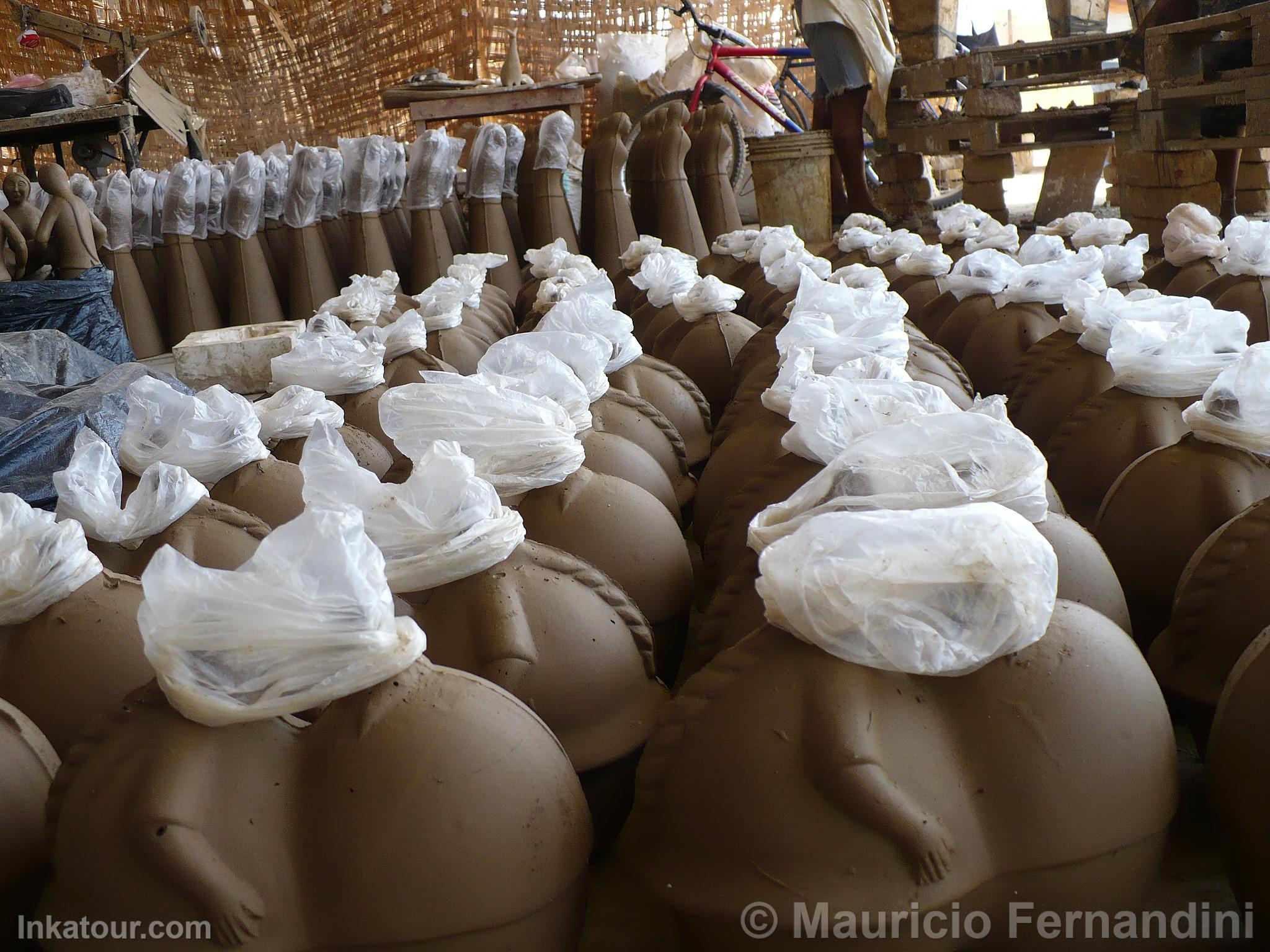 Chulucanas Ceramics Making