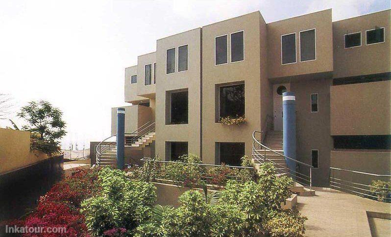 Multifamily Building in Chorrillos, Lima