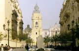 Plaza de Armas passage, Lima