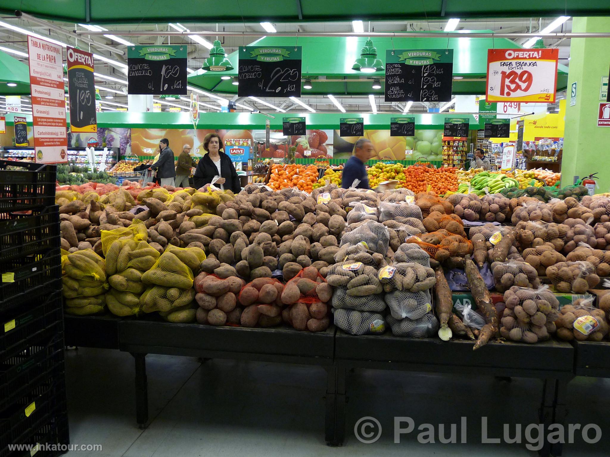 Wong Supermarket, Lima
