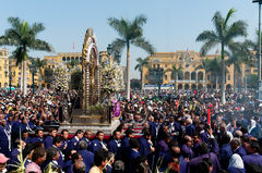 Easter in Lima